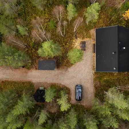 Pyhae Nallentupa 샬레 *